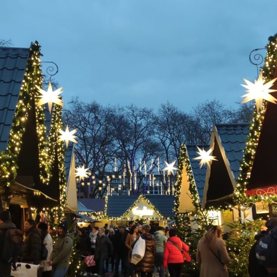 Mercadillos navideños en Alemania: vocabulario de bebidas y comidas