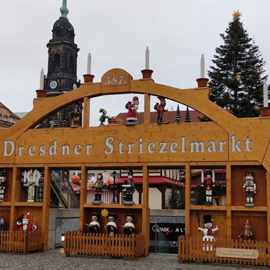 Mercadillo navideño de Dresden, el más antiguo de Alemania